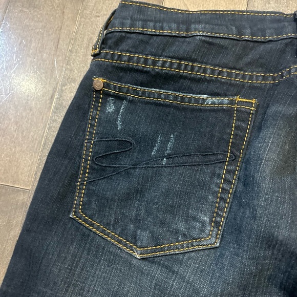 SOLD - Picture 8 of 11